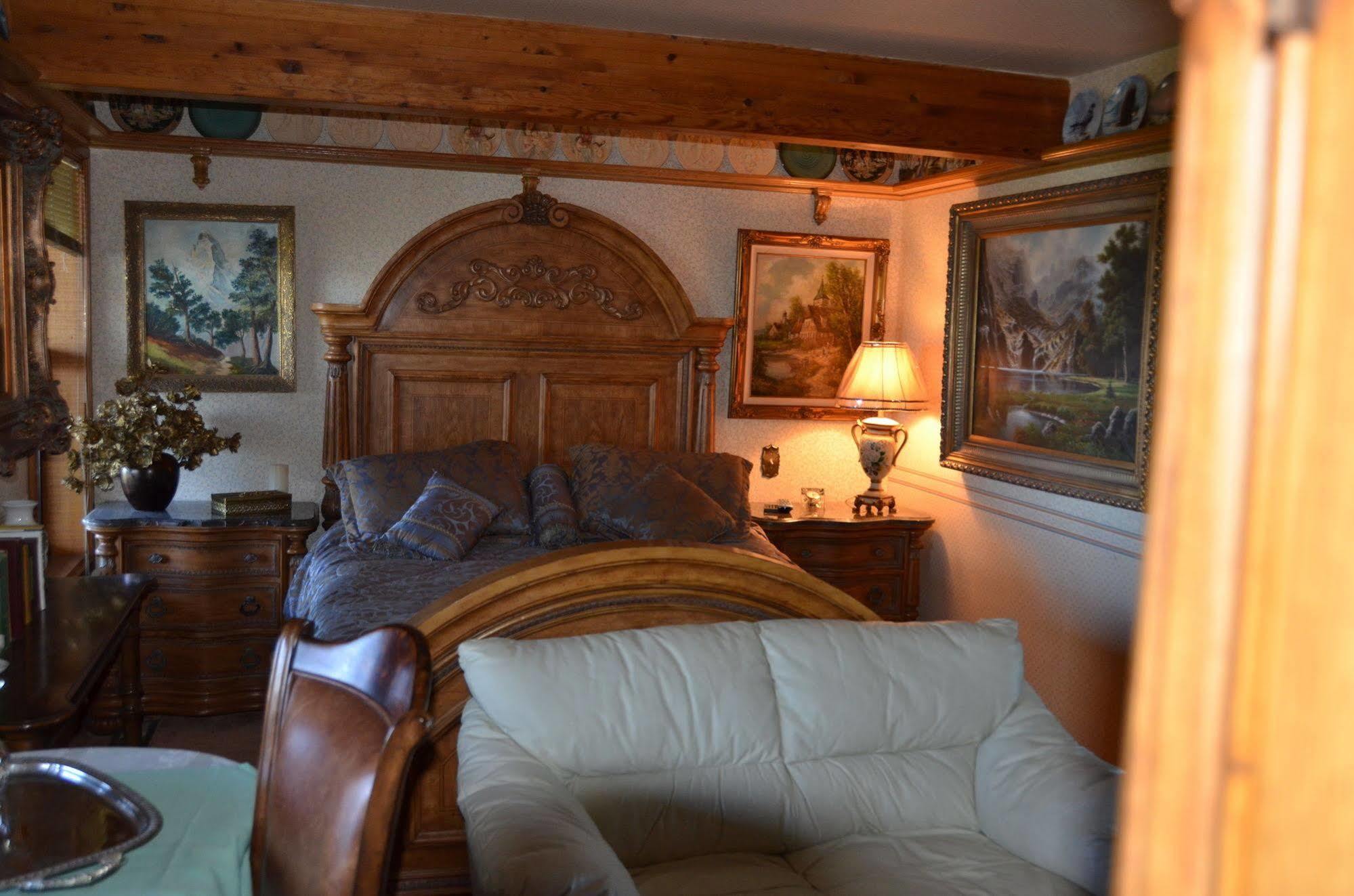 Where Eagles Fly Bed & Breakfast Elk Point Kültér fotó